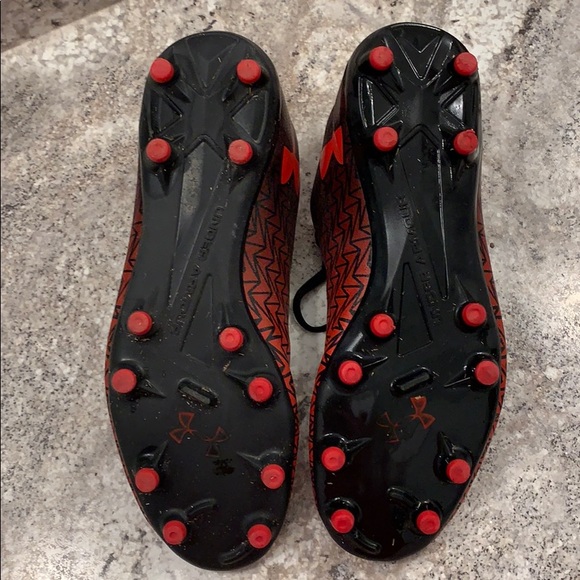 Red and Black Under Armour Soccer Cleats Size 7 - Picture 3 of 7